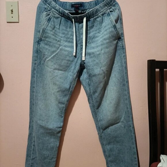 Tommy Hilfiger straight jean - Picture 1 of 4